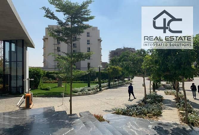 For sale, a 170 sqm, 3-room apartment in Mountain View iCity, with the lowest down payment and installments, fully finished, prime location, very spec 0