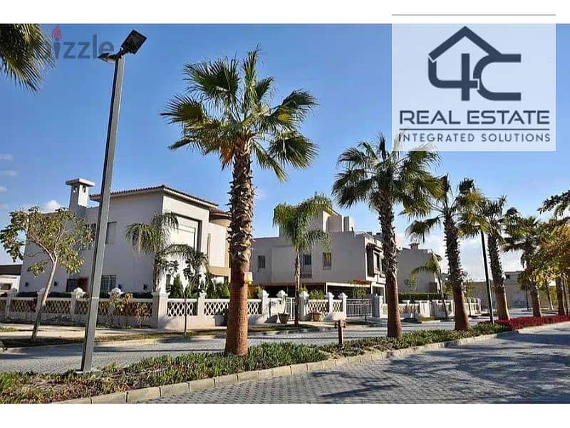 for sale villa 311m in palm hills new cairo ready to move special view with installment under market price 0