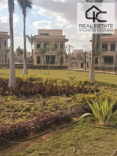 for sale villa 500m in Madinaty ready to move on landscape under price with installment