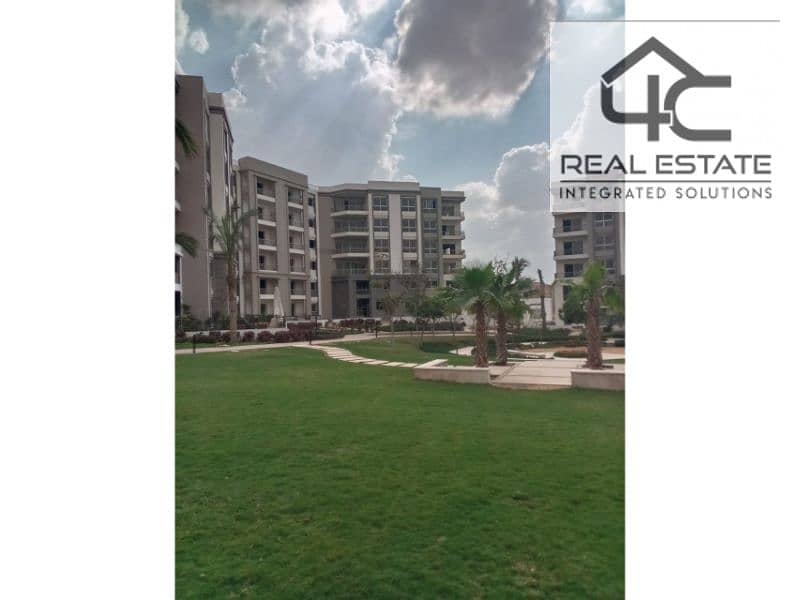 Apartment for sale in Hyde Park, 171 sqm, fully finished, 3 rooms, down payment and installments, prime location, view, landscape 0