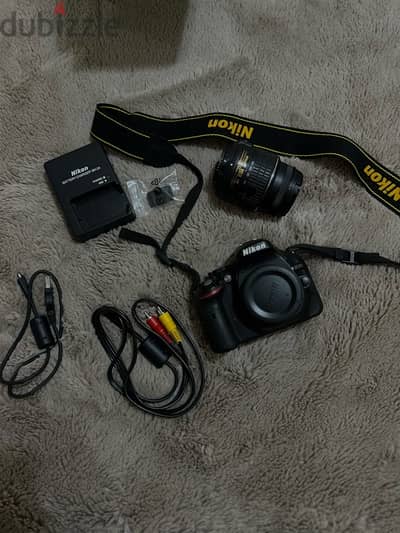 Nikon D5200 Excellent Condition