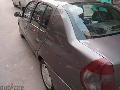 Renault Clio 2001