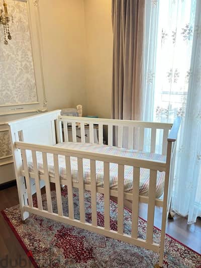 baby bed for sale        سرير اطفال للبيع