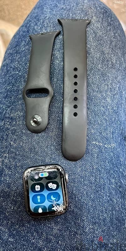 ساعه ابل وتش Apple Watch Serious 4 11