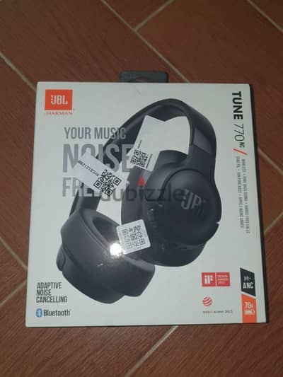 JBL Tune 770NC Over-Ear Headphones - Black