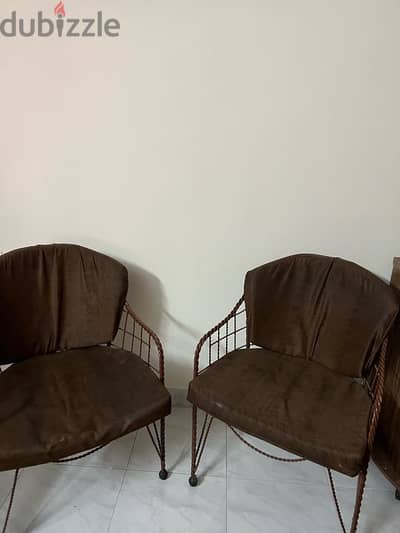 ٢ كرسي فيرفيرجيه حديد 2 chairs metal brown