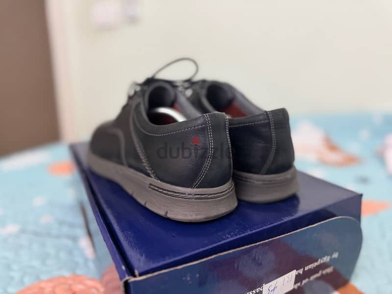 Original Clarks Shoes - شوز كلاركس اصلي 3