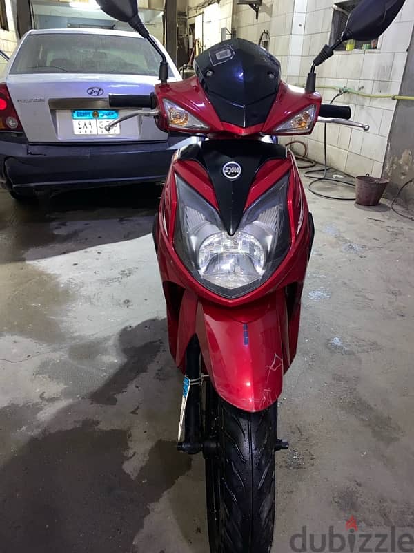 اسكوتر sym 200cc 0