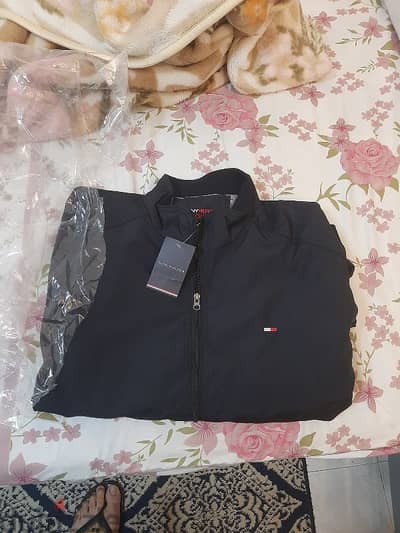 جاكيت TOMMY  HILFIGER جديد مقاس 2x