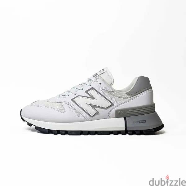 New Balance MS 1300 6