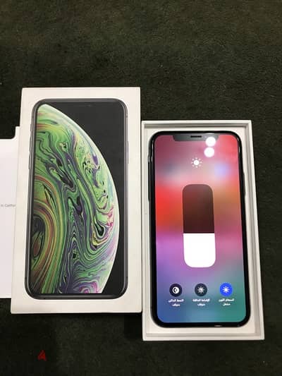 iPhone xs 64GB