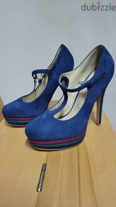 blue heels size 40