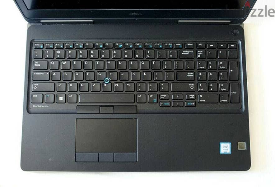 Dell Precision 7520 Core i7-7820HQ 1