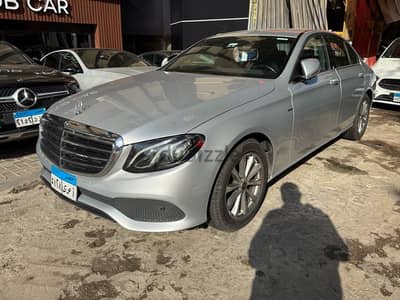 Mercedes-Benz E180 2019 sport style