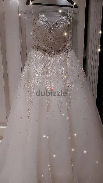 wedding dress