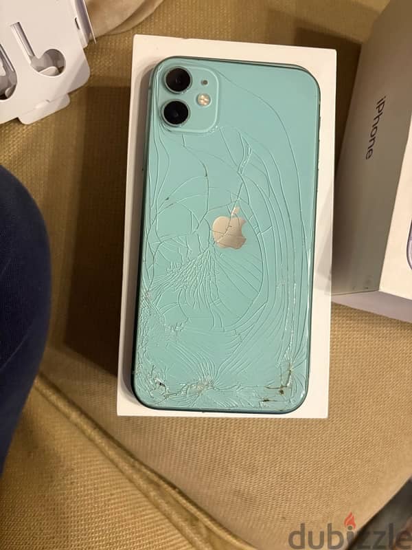 iphone 11 baby blue /purple ايفون ١١ ازرق و موڤ 0