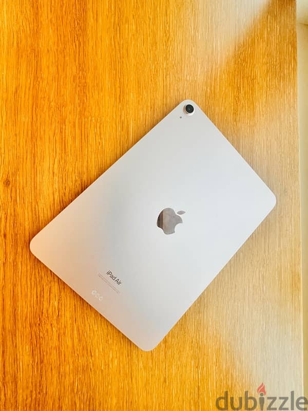 Ipad Air 5 Chip M1 ضمان ابل 2