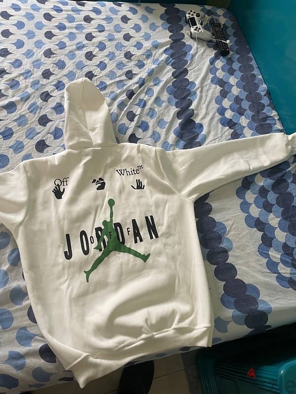 Jordan offwhite hoodie 1