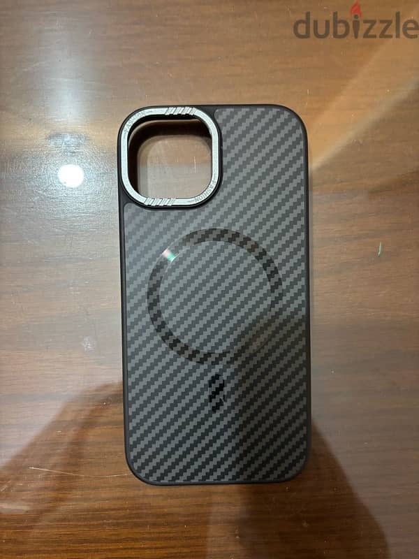 Iphone 15 Covers (Gear4-carbon-Transparent,etc) 0