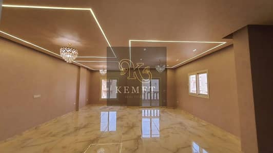 Apartment for sale, ready to move, fully finished, area 190, in a special location near the 90th axis in Al-Andalus, Fifth Settlement.