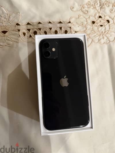 iphone 11 - black