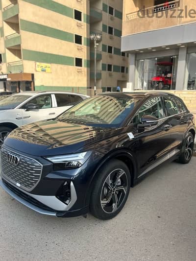 Audi Q4 E-Tron 2024 اودي كهرباء