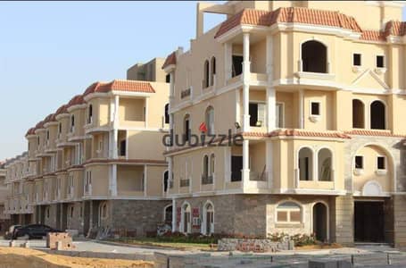 Duplex with garden, immediate delivery, large area next to Mountain View October in Abha Compound, Abha, on installment