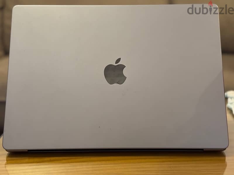 Apple macbook pro m1  max  32gb / 1tb / CPU 10C / GPU 32C 0