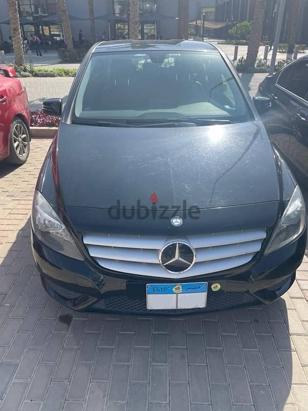 Mercedes-Benz B180 2015 0