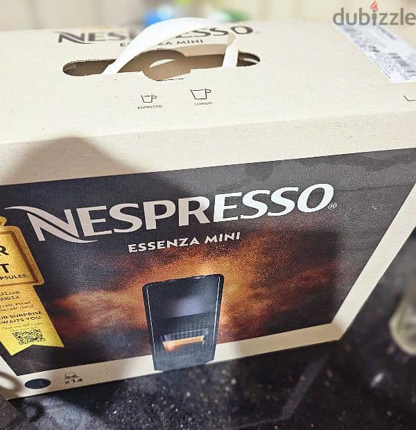 Coffe Machine: Nespresso Essenza Mini + more than 20 Capsules Free 3