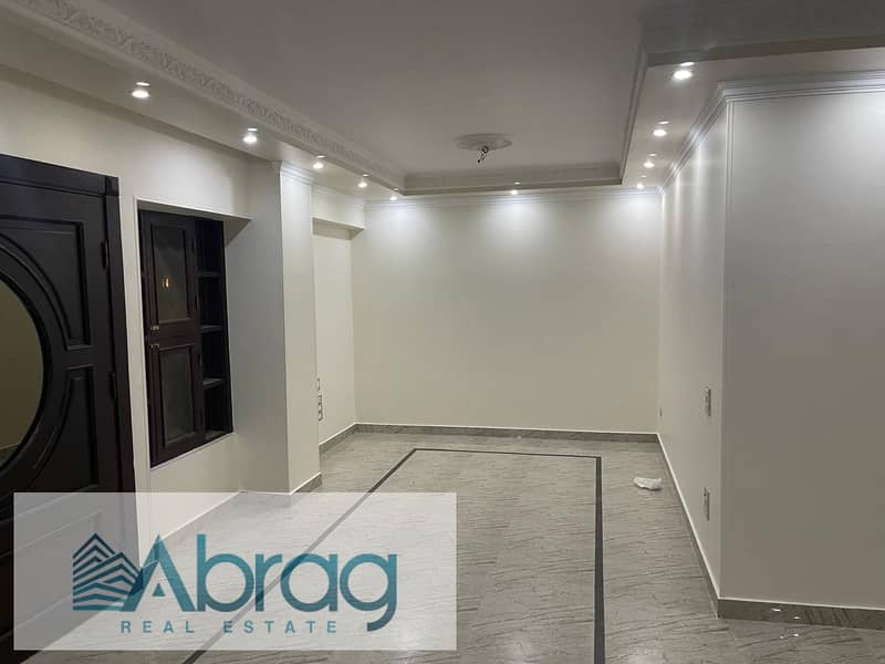 For sale, a ground floor duplex in West Town with a garden, 245 square meters, and a garden of 90 square meters, Sheikh Zayed 0