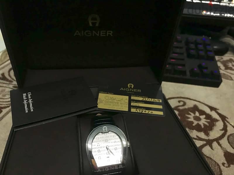 AIGNER VERONA *negotiable* 4