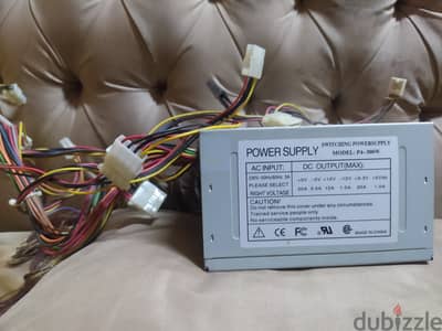 باور 300w فقد يحتاج الي تنظيف داخلي