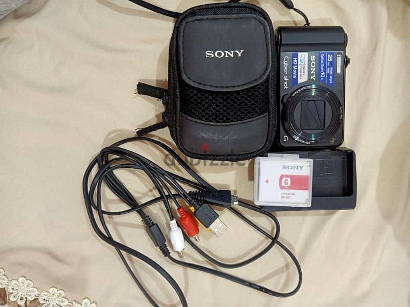 Sony cyber-shot DSC -H70 6