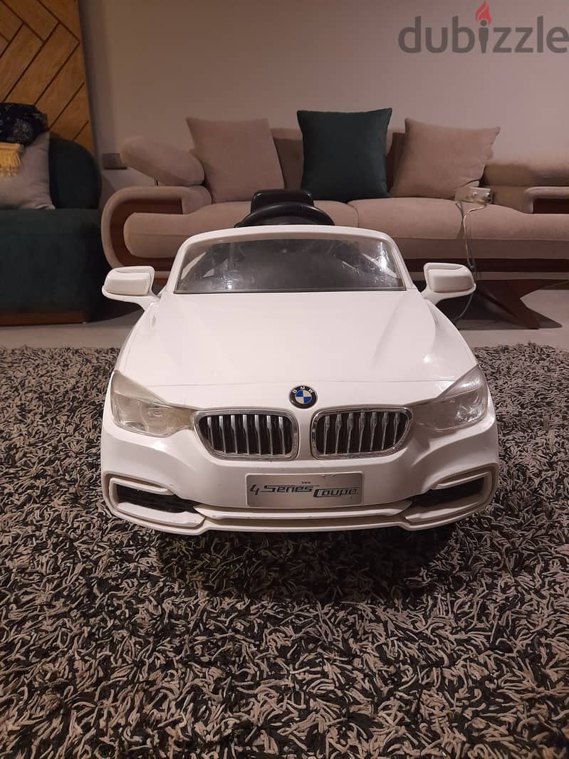 سيارة لعبة BMW 0