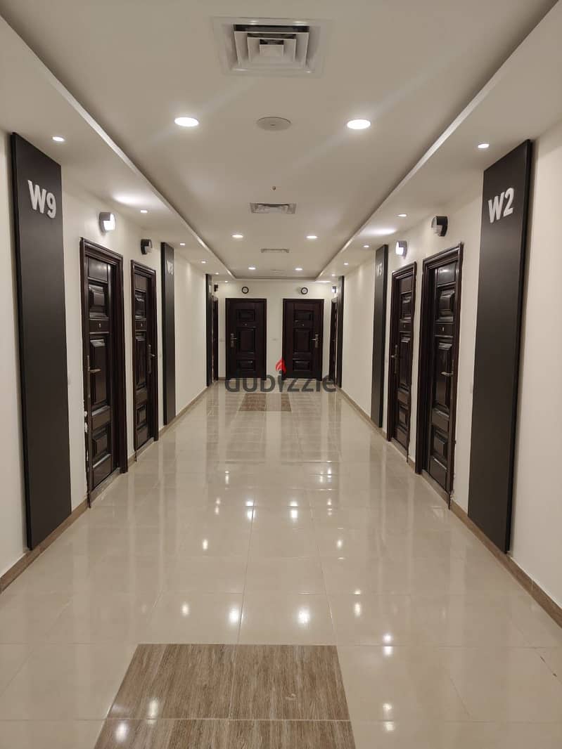 Office for Rent - 500 sqm in 6th of October - West Point Mall 0