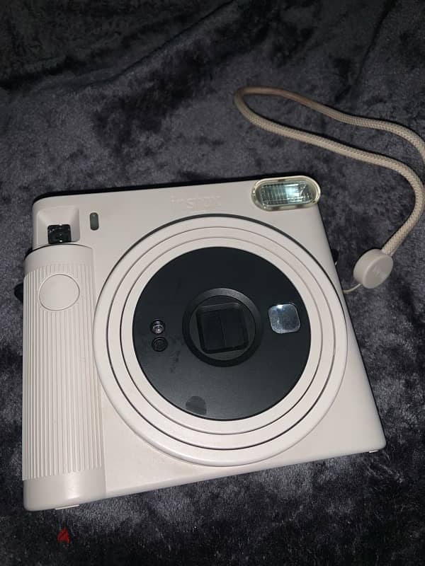 Instax square كاميرا فورية 0