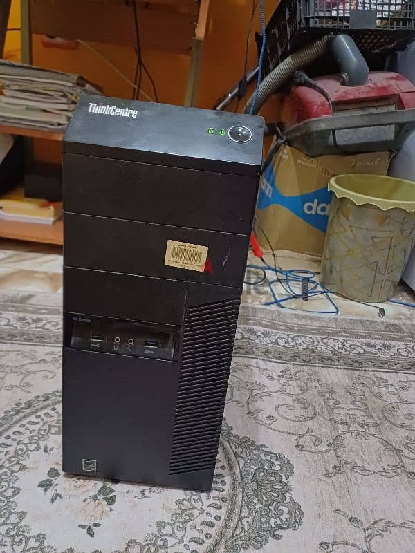 Lenovo Think Centre M83 0