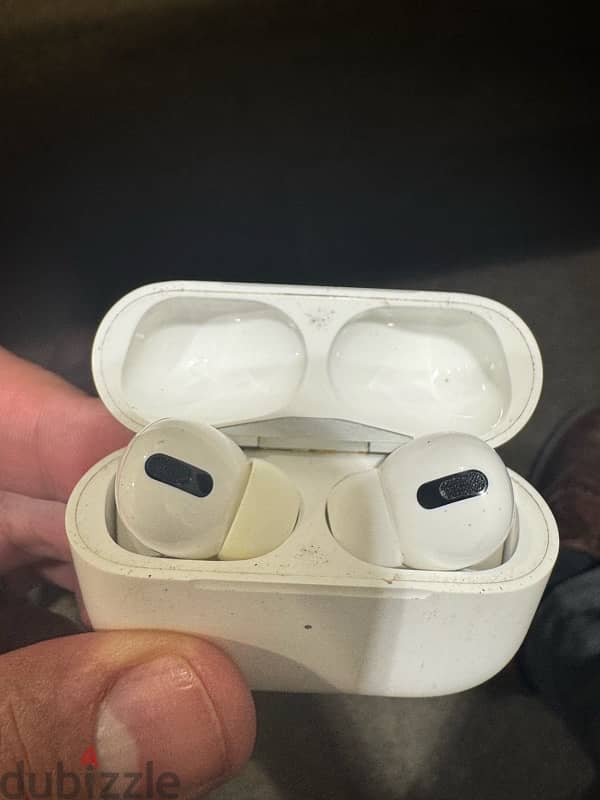 AirPods Pro 1st Generation 1