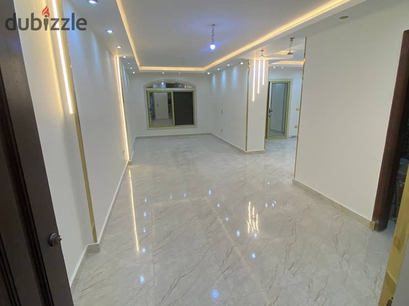 شقة للايجار السكني 230 م  تشطيب فاخر بمدينة نصر - مكرم عبيد Nasr city 0