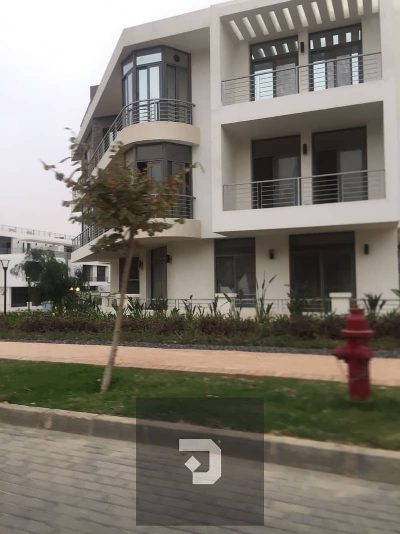 For Sale Prime Location Studio in Taj City new cairo 0