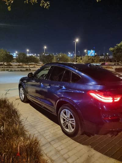 BMW X4 M Sport Top Line 2018 فبريكة بالكامل للبيع أو البدل بسيارة أقل