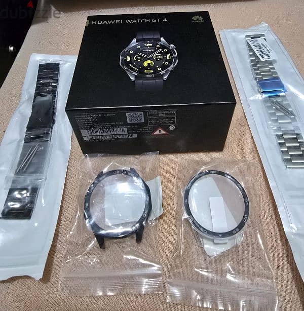 GT4 46 mm NEW WITH All  ACCESSORIES 0