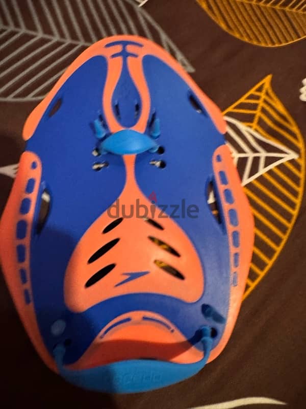 speedo swimmimg fins and handهاند و زعانف سبيدو 3