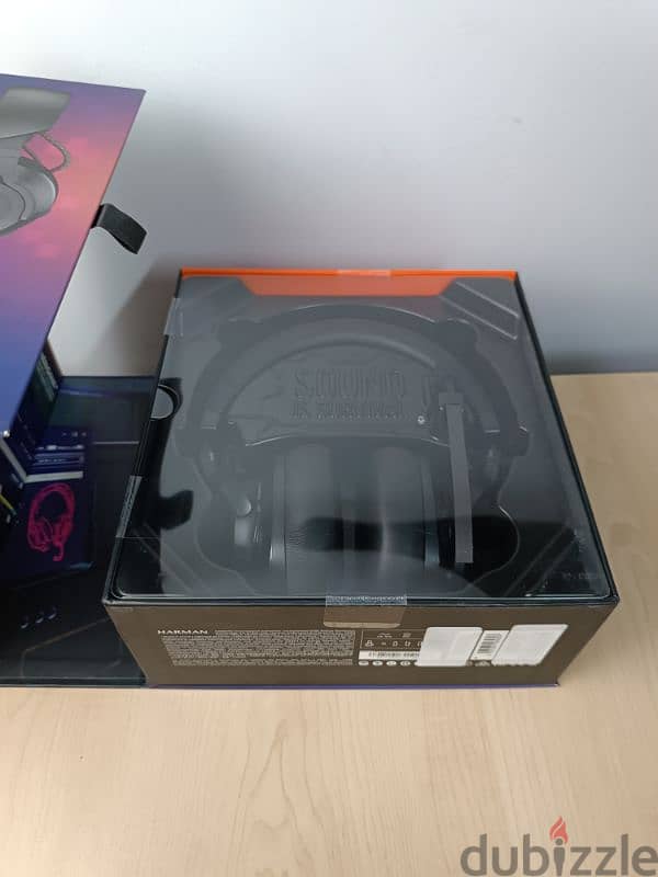 JBL quantum600 wireless over ear gaming headset سماعة جيمينج 1