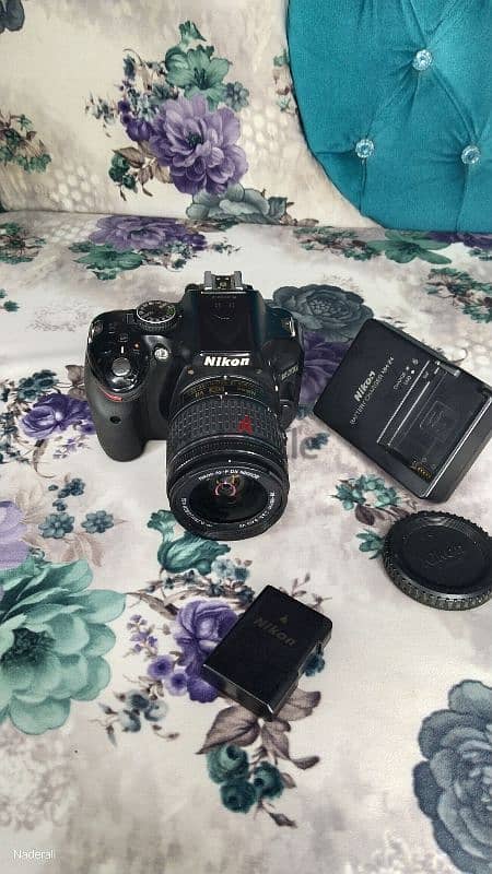 نيكون D5200 حاله ممتاذه nikon D5200 2