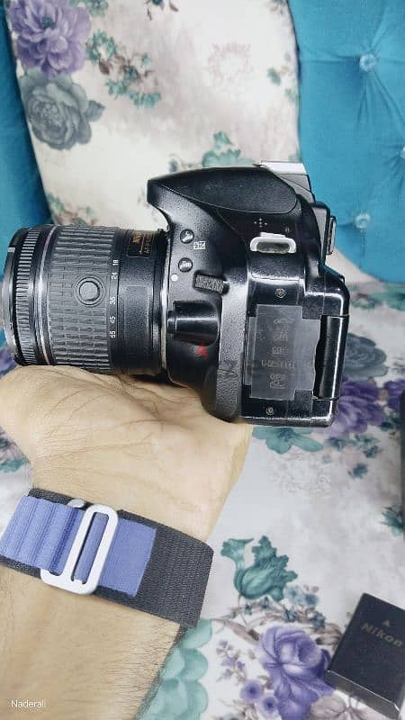 نيكون D5200 حاله ممتاذه nikon D5200 12