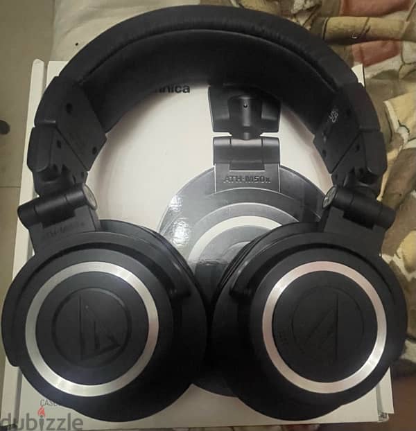 Audio-technica-ATH-M50xBT2 1