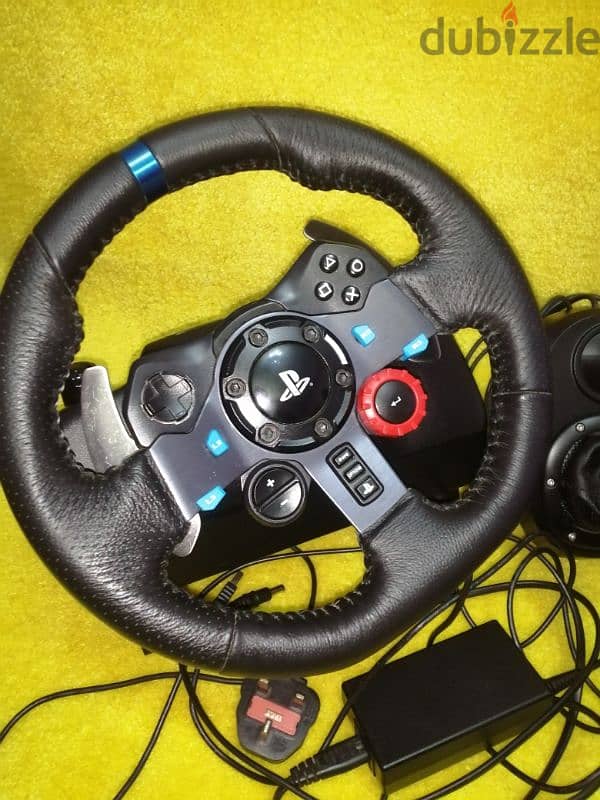 Logitech G29 Racing Wheel with shifter 3