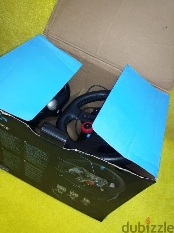 Logitech G29 Racing Wheel with shifter 6